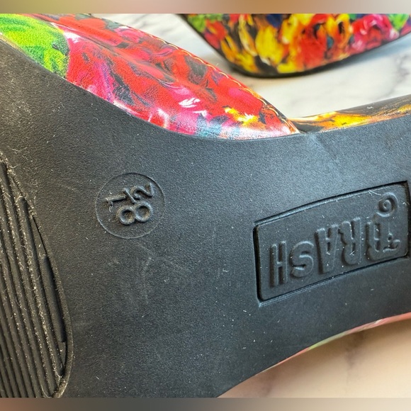 Irregular Choice Multicolor Floral Heels - Picture 2 of 3